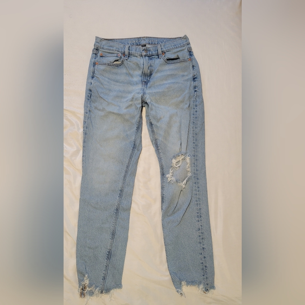 American Eagle Outfitters Light Blue 90s Skinny Jeans